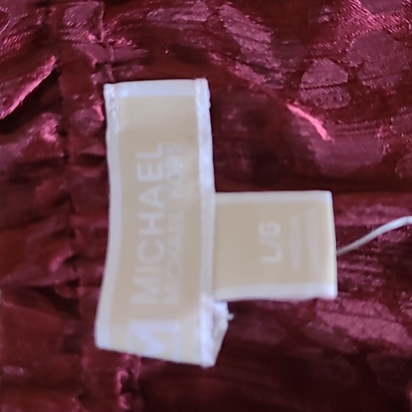 Michael Kors blouse - Picture 10 of 12